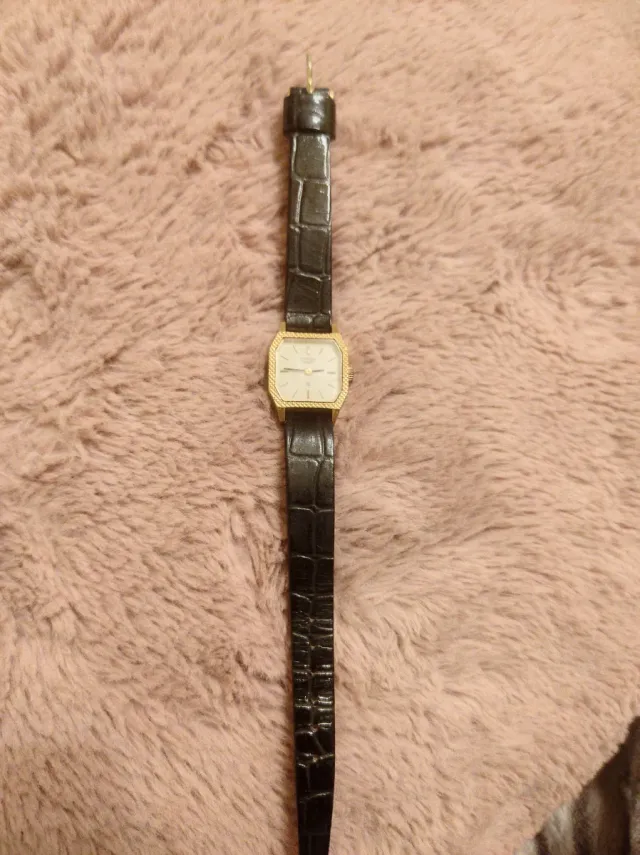 Reloj Citizen Vintage Mujer Dorado