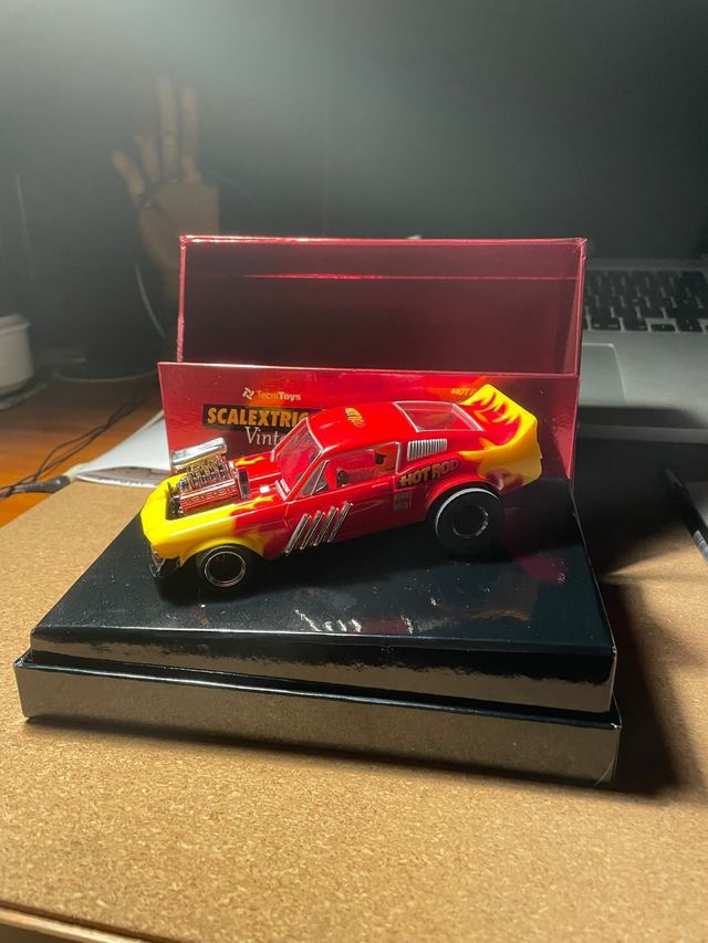 Coche Scalextric Vintage Corvette Edición Limitada