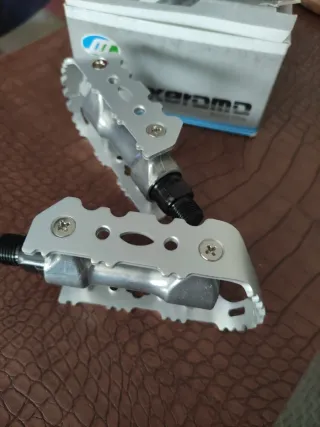 Pedales Bicicleta Xeromo Aluminio Nuevos..sin usar