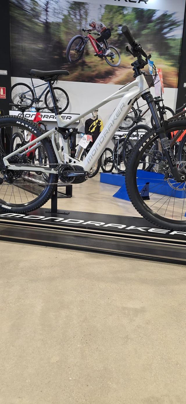 Bicicleta Eléctrica Mondraker CHASER 750 Talla M