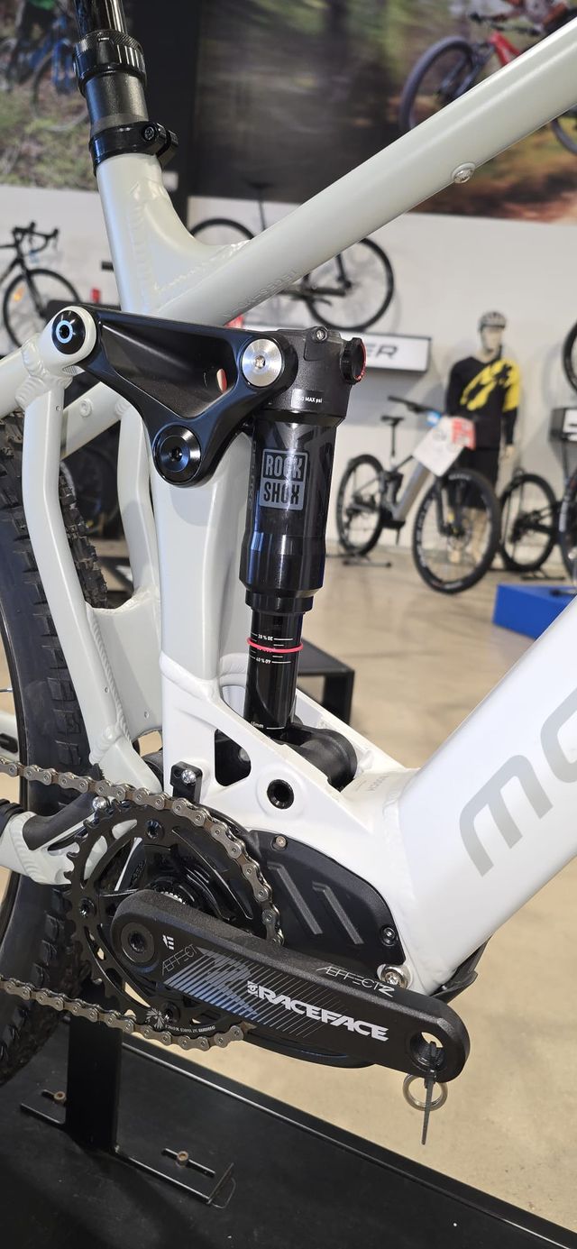 Bicicleta Eléctrica Mondraker CHASER 750 Talla M