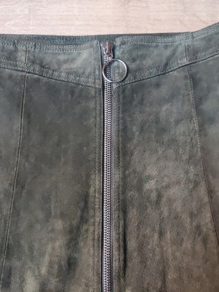 Falda Zara Piel Verde Talla S