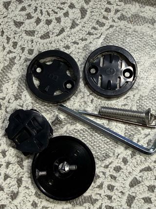 Soporte Tapa Potencia GPS Negro