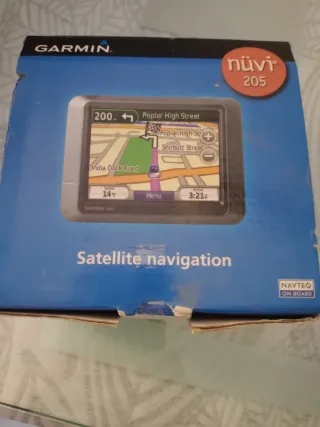 Navegador GPS Garmin nüvi 205