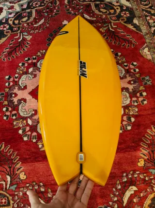 Tabla de surf Dylan Lucas Chumbo 6'1