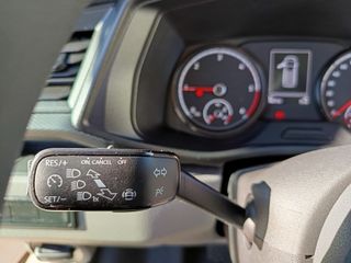 Volkswagen Transporter 2.0TDI LARGA COMBI 9 PLAZAS