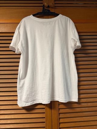 Camiseta Bershka 100% REAL blanca