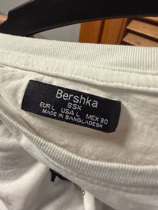 Camiseta Bershka 100% REAL blanca