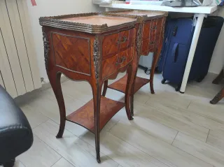 Comò con 2 comodini in legno e marmo