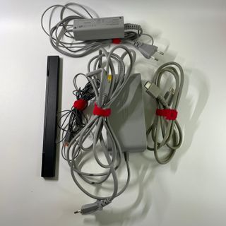 Nintendo Wii U Bianca con accessori