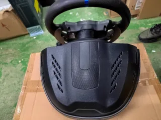 Thrustmaster T300 GT Edition con Pedali