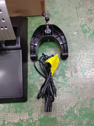 Thrustmaster T300 GT Edition con Pedali