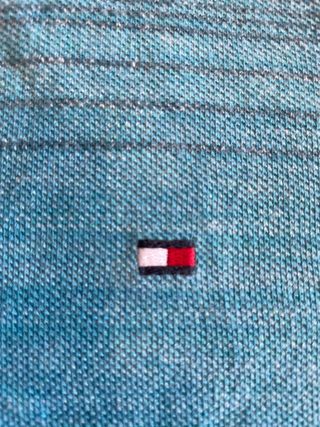 Polo Tommy Hilfiger Azul y Beige