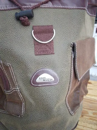 Mochila de Cuero Marca:Viajes el Corte Ingés