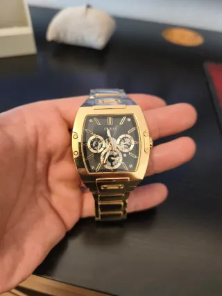 Reloj hombre Guess gold nuevo