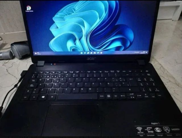 Ordenador portátil Acer negro