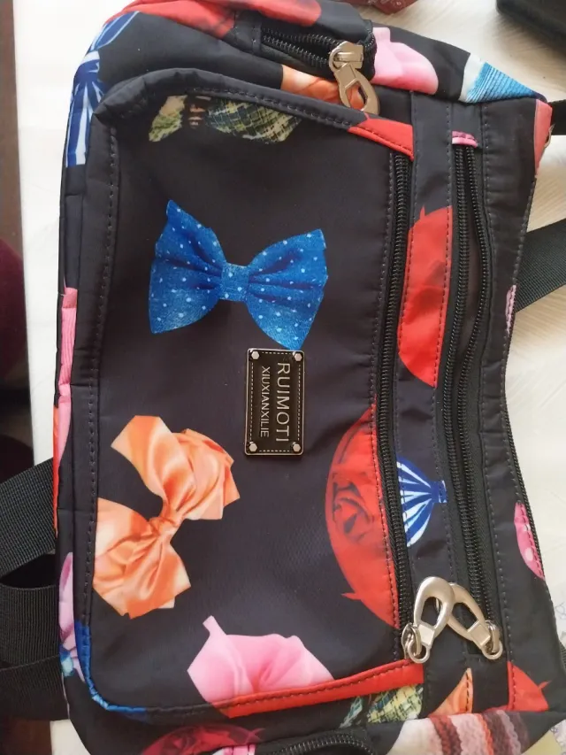 Bolso cruzado estilo vintage sin usar