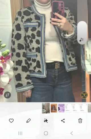 Chaqueta leopardo con ribete vaquero