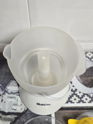 Exprimidor eléctrico Maxell Power.5,40 EUROS