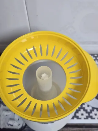 Exprimidor eléctrico Maxell Power.5,40 EUROS