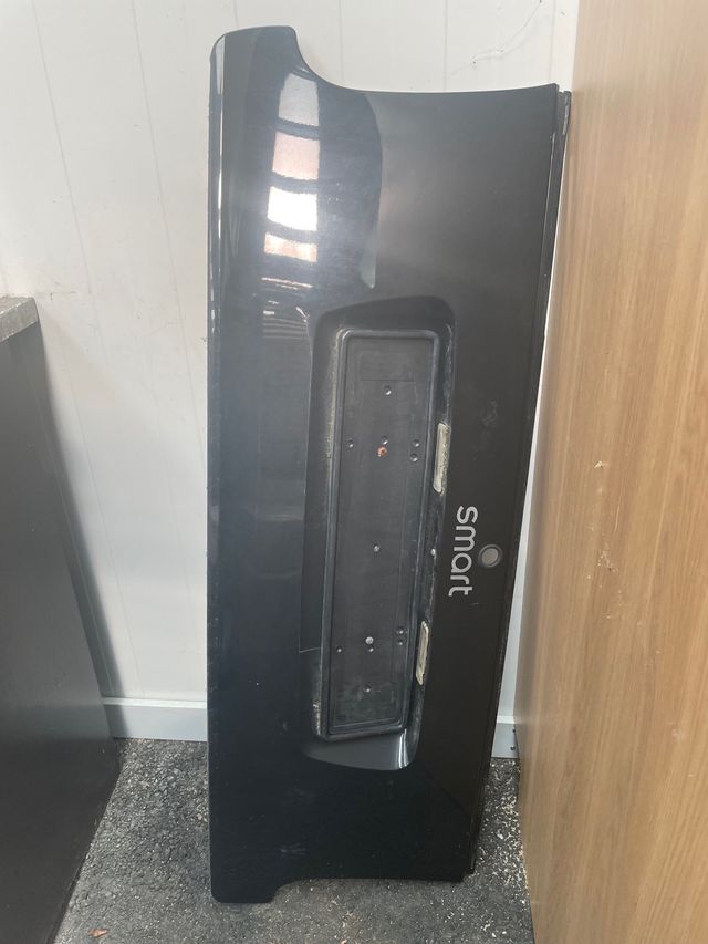 Tapa maletero Smart Negra