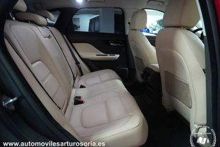Jaguar F-Pace 2017