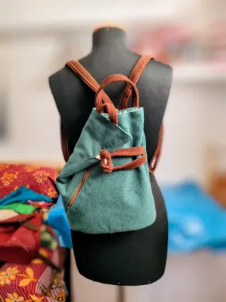 Zaino artigianale in velluto