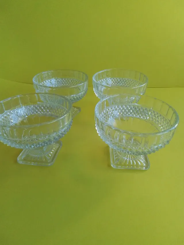 Copas de cristal tallado (Set de 4)