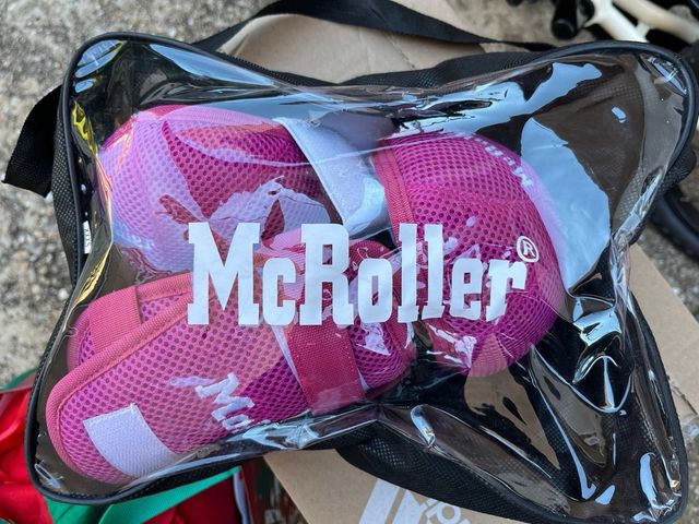 Protecciones Hockey Patines McRoller Fucsia