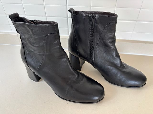 Botines Plumers Negros Mujer