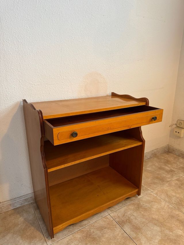 Mobile ausiliario in legno