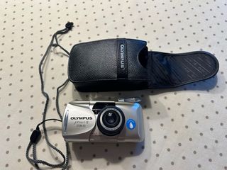 Cámara Olympus Zoom 80