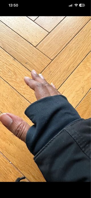 Plumas Canada Goose Negra