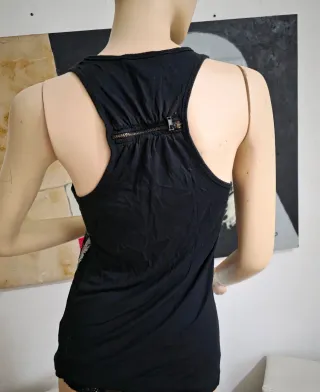 Camiseta tirantes gráfica