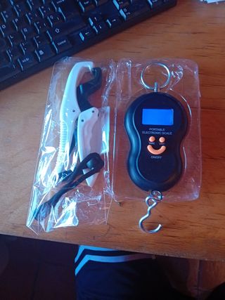 Pesca. Báscula y pinzas