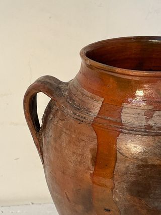 Cántaro Antiguo de Barro con Pátina Envejecida - V