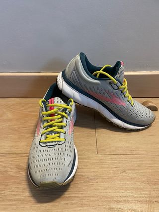 Zapatilla Running Brooks Ghost 13. Talla 41