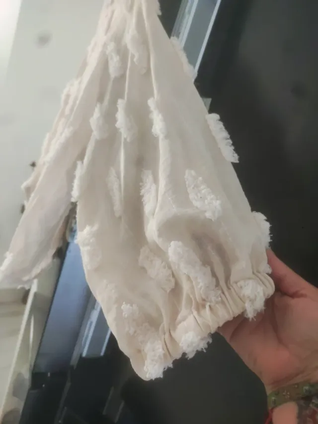 Blusa beige con textura