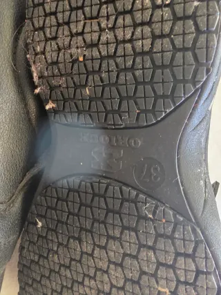 Zapatos de trabajo Oriocx negros