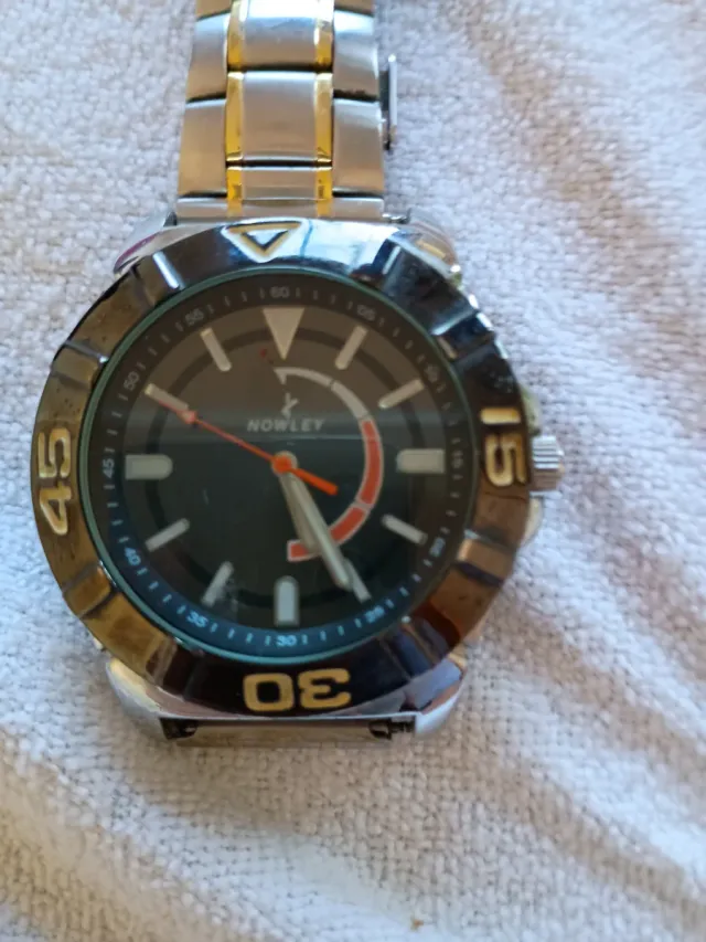 Reloj Nowley