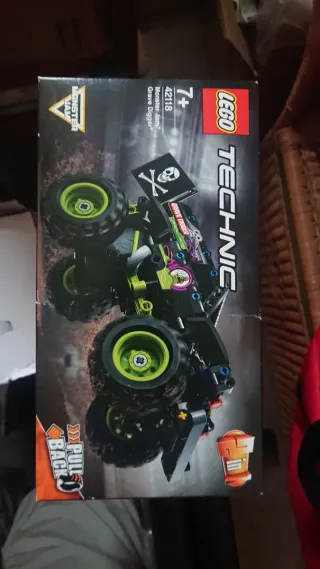 LEGO Technic Monster Jam Grave Digger 42118