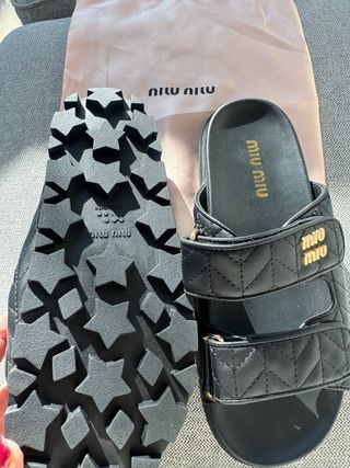 Chanclas Miu Miu nere nuove da donna