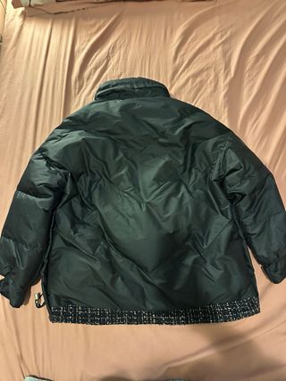 Piumino nero trapuntato con dettagli tweed