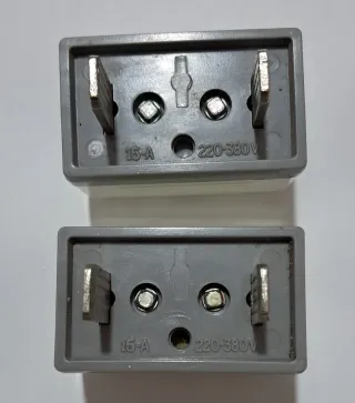 Adaptador ladron enchufe BJC