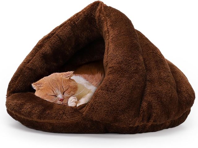 Cama para mascotas suave y acogedora