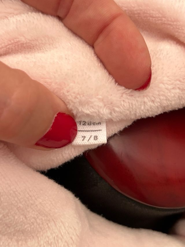 Bata rosa con estrellas