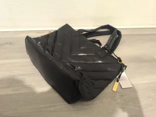 Borsa Catwalk Nera con Dettagli Oro