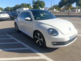 Volkswagen Beetle 2012