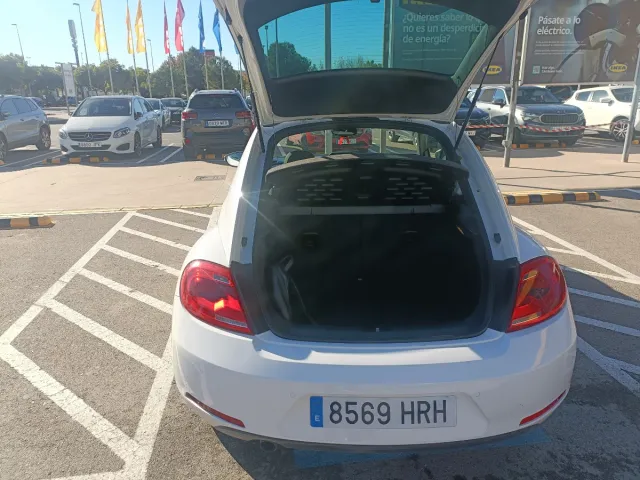 Volkswagen Beetle 2012