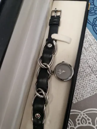 Reloj pulsera cuero+Caja